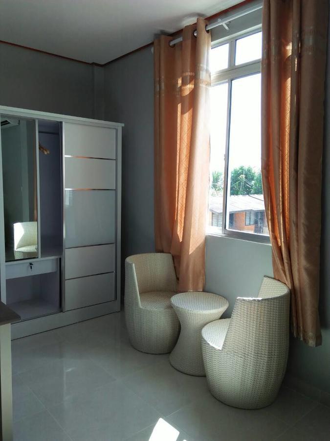 D Lima Beach Inn Pantai Cenang  Eksteriør bilde