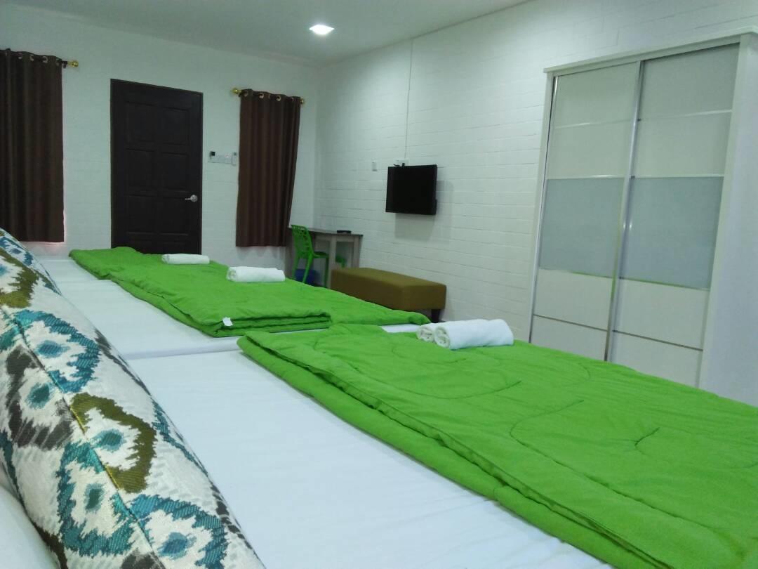 D Lima Beach Inn Pantai Cenang  Eksteriør bilde