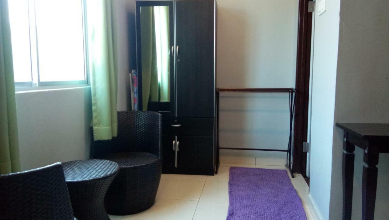 D Lima Beach Inn Pantai Cenang  Eksteriør bilde